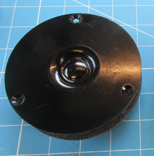 One kef t27 - tweeter, in