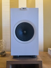 KEF Q350 Bookshelf Speakers -